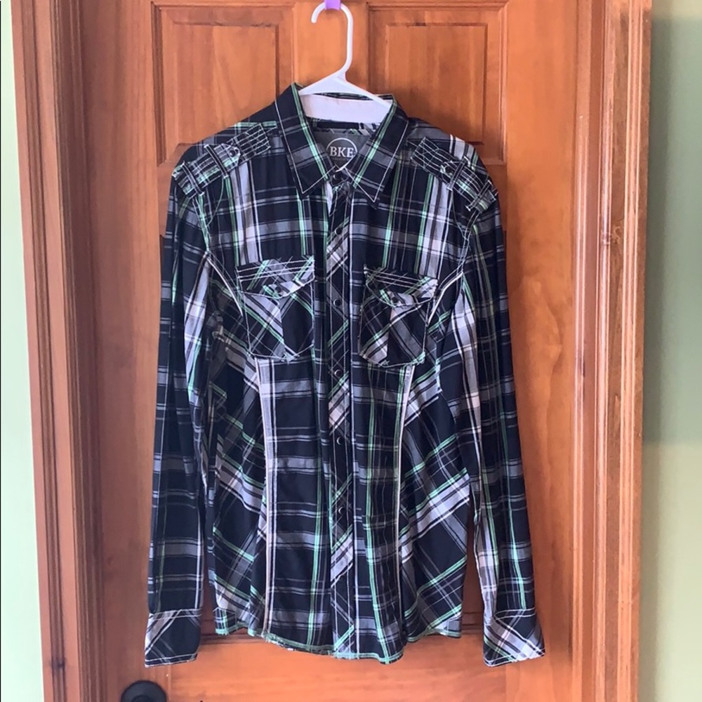 BKE BUCKEL ATHLETIC FIT LONG SLEEVE SIZE LARGE